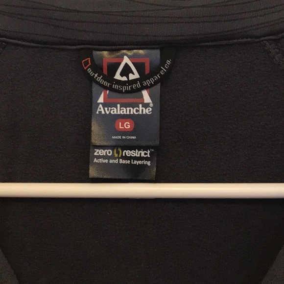 Avalanche 1/4 zip Pull Over, Gray size L - Picture 3 of 7